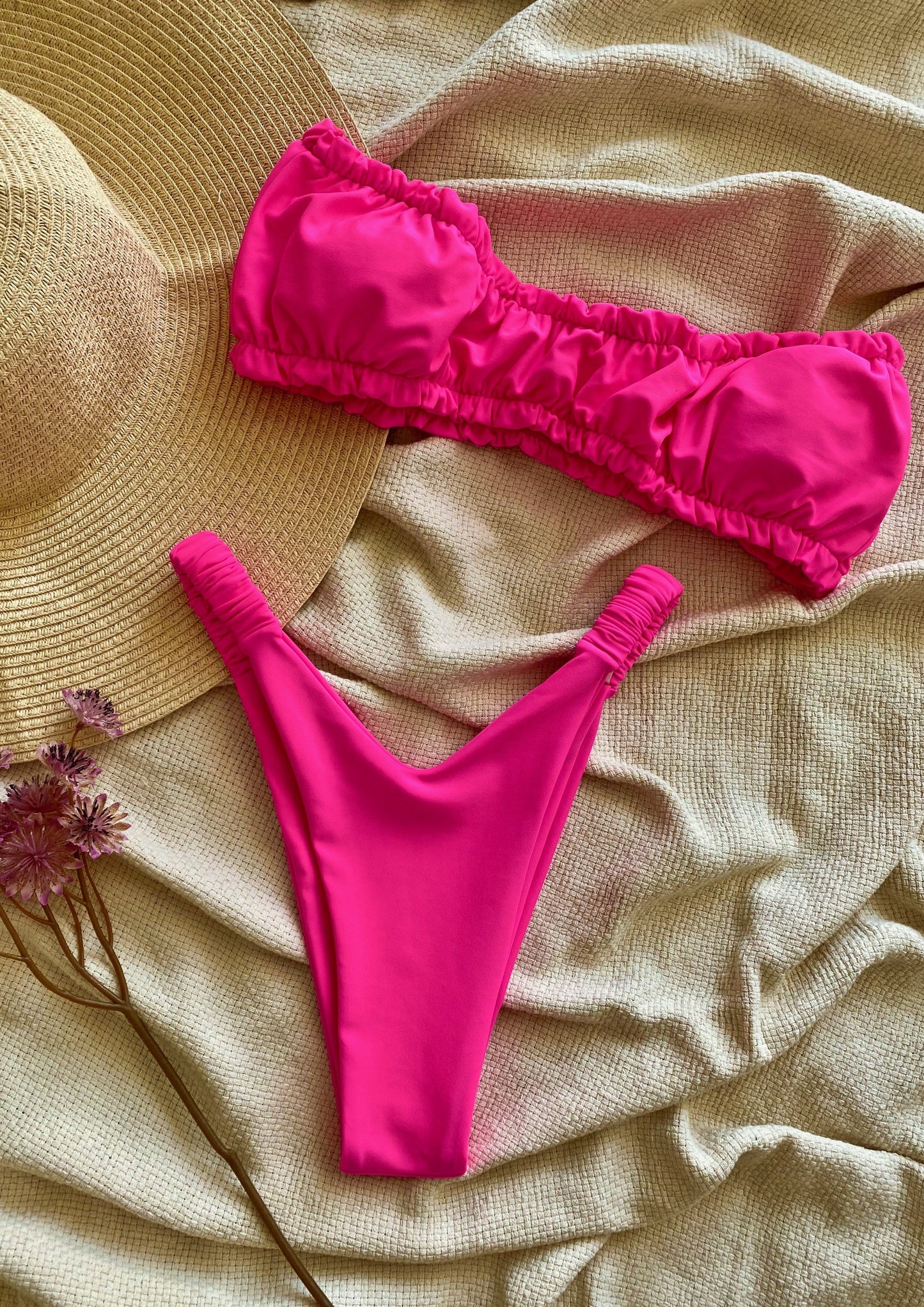 FIJI - PINK